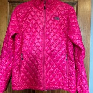 Women’s Large Pink North Face jacket